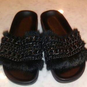 Kendall + Kylie Slides